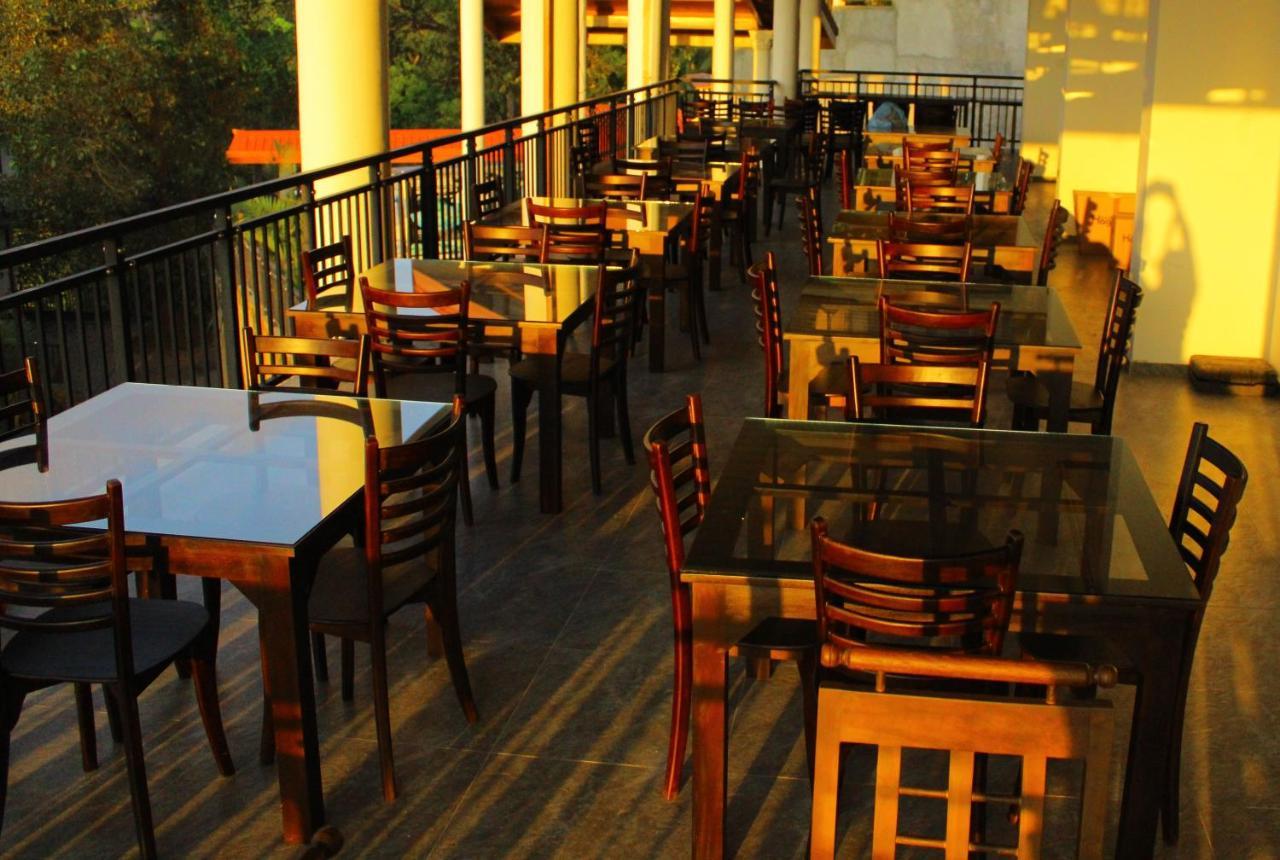 Sky Gate Kandy Exterior photo